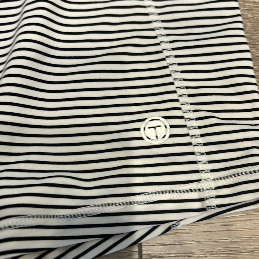T By Talbots Active Top Size Large - image 3
